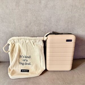 Away Cream Mini Bag